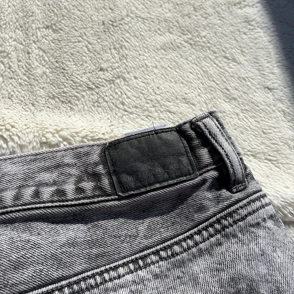 American Eagle Distressed High Rise Bootcut Jeans | Size 12 | Light Grey Y2K - Picture 11 of 12